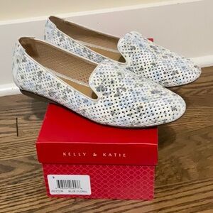 Kelly & Katie Peyton loafers. Size 9. Muted gray, blue,yellow, ivory